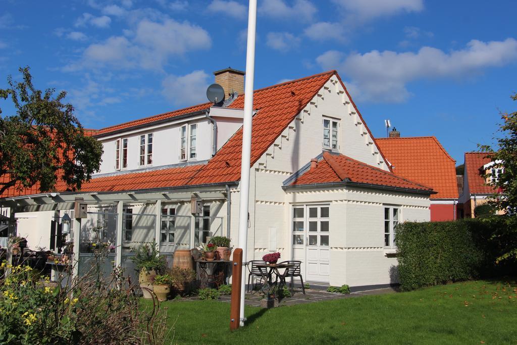 Hjarbæk Bed&Breakfast Bagian luar foto